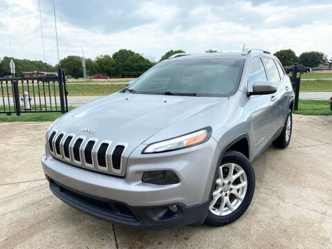 2015 Jeep Cherokee for sale at Texas Luxury Auto in Cedar Hill TX