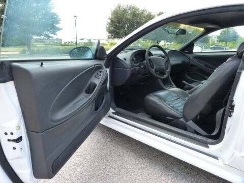 2000 Ford Mustang GT