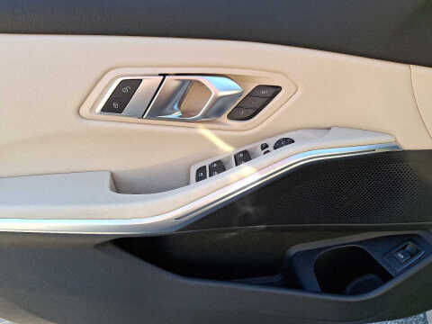 2023 BMW 3 Series 330i xDrive