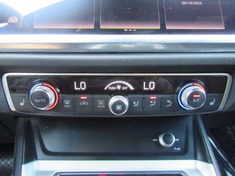 2025 Audi Q3 quattro S line Premium 45 TFSI