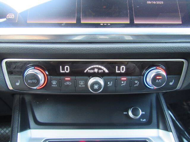 2025 Audi Q3 quattro S line Premium 45 TFSI