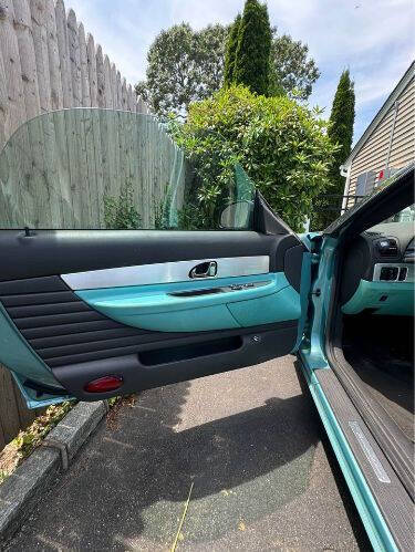 2002 Ford Thunderbird