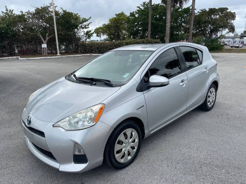 2013 Toyota Prius c One