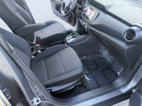 2023 Nissan Kicks S