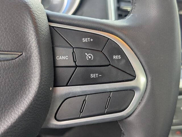 2022 Chrysler 300 Touring