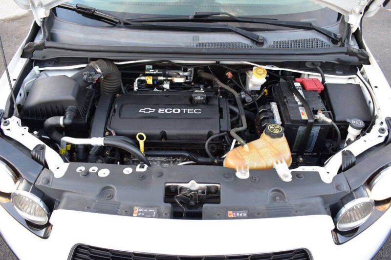 2016 Chevrolet Sonic LS Auto