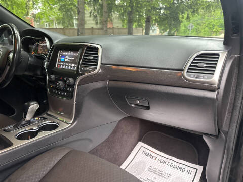 2018 Jeep Grand Cherokee Laredo E