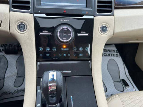 2018 Ford Taurus Limited