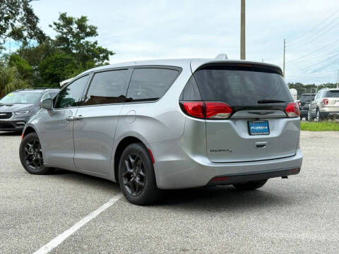 2020 Chrysler Pacifica Touring