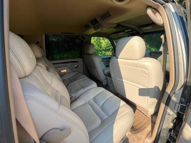 2000 Cadillac Escalade