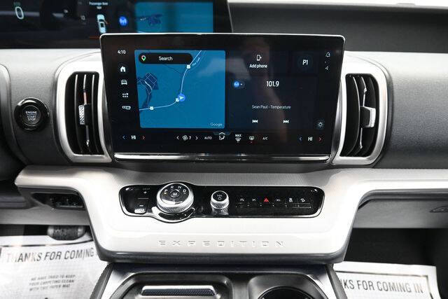 2025 Ford Expedition MAX Active