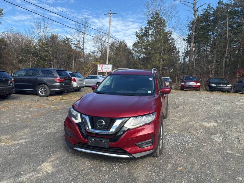 2019 Nissan Rogue SV's photo