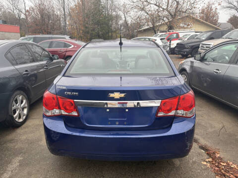 2013 Chevrolet Cruze LS Auto
