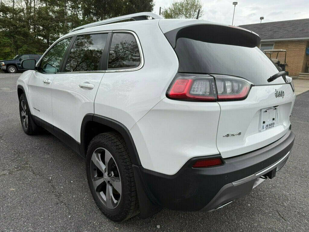 2019 Jeep Cherokee 5