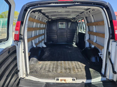 2019 Chevrolet Express 2500