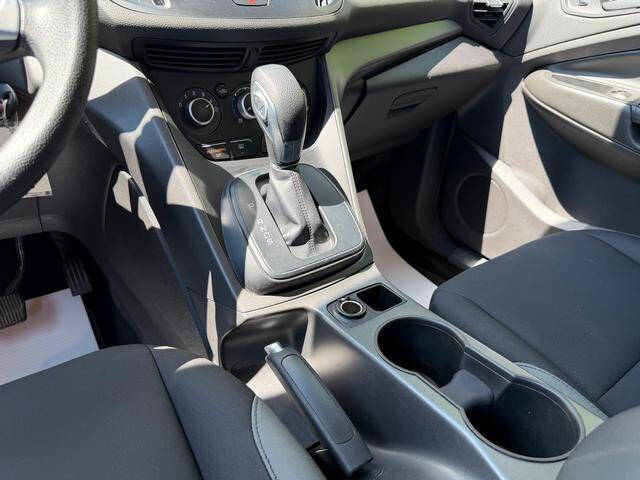 2016 Ford Escape S