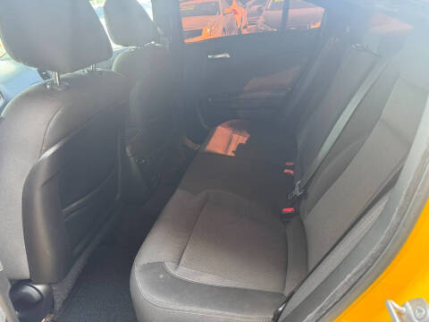 2017 Dodge Charger SE