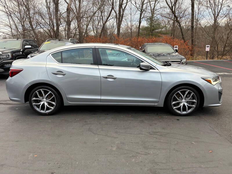 2020 Acura ILX w/Premium