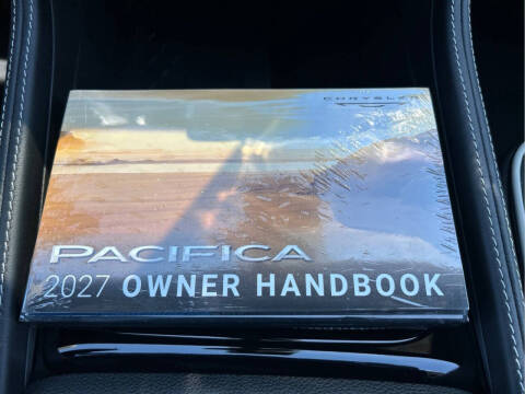 2027 Chrysler Pacifica Limited