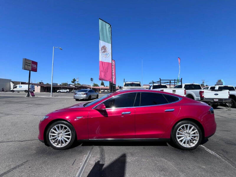 2014 Tesla Model S