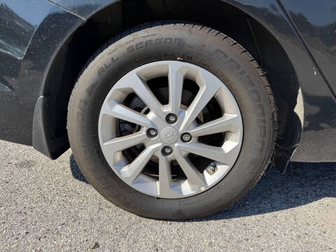 2021 Hyundai Accent SE