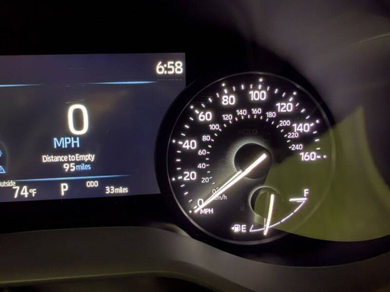 2026 Toyota Sienna LE 8-Passenger