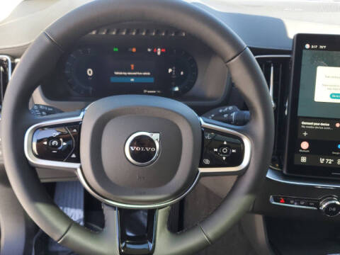 2025 Volvo XC90 B6 Ultra Bright Theme 7P