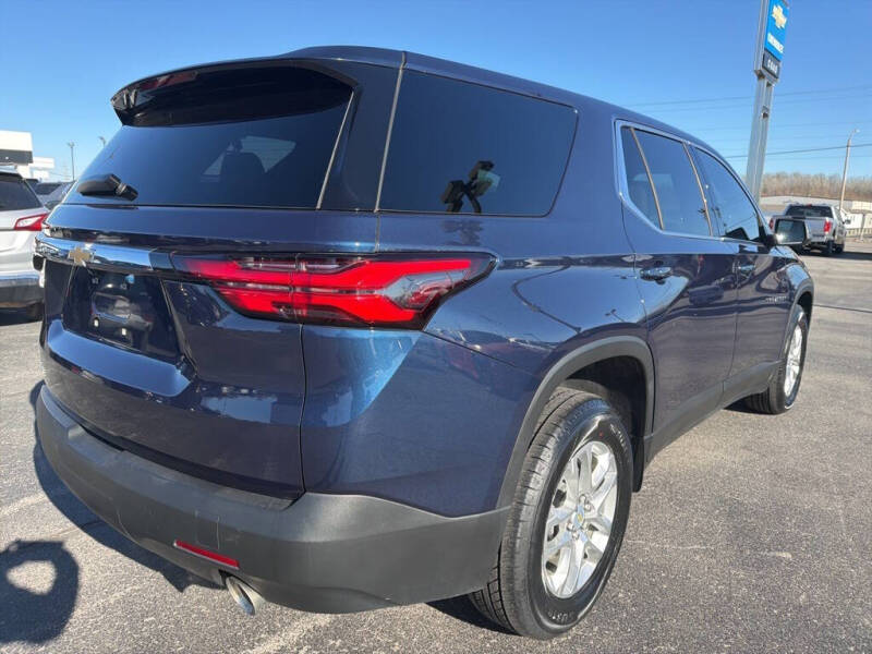 2022 Chevrolet Traverse LS