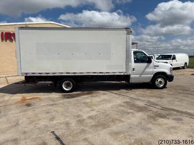 2019 Ford E-Series