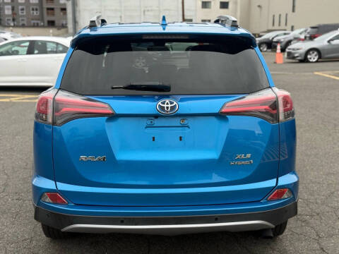 2017 Toyota RAV4 Hybrid