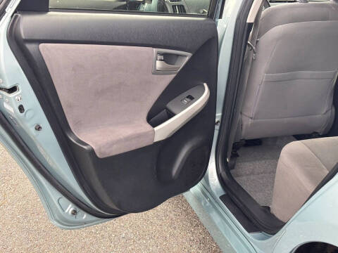 2012 Toyota Prius Three