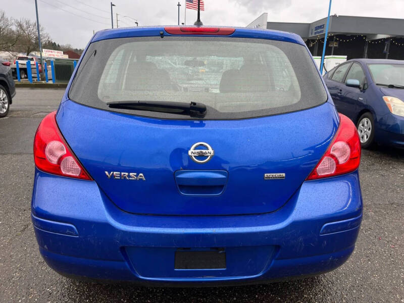 2012 Nissan Versa 1.8 S