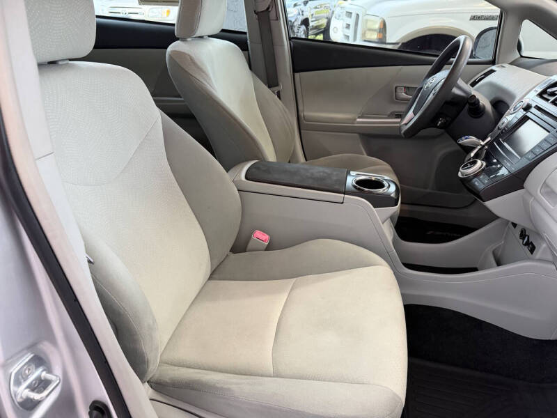 2012 Toyota Prius v Three