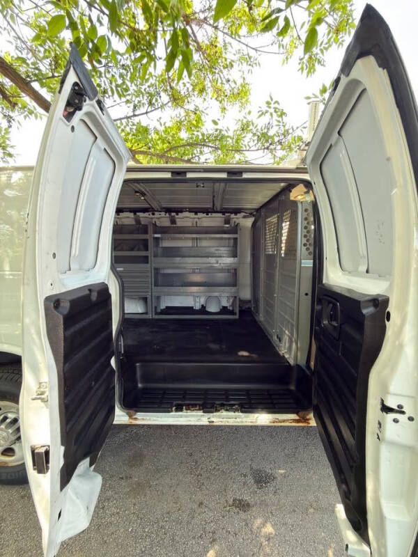 2017 Chevrolet Express 2500