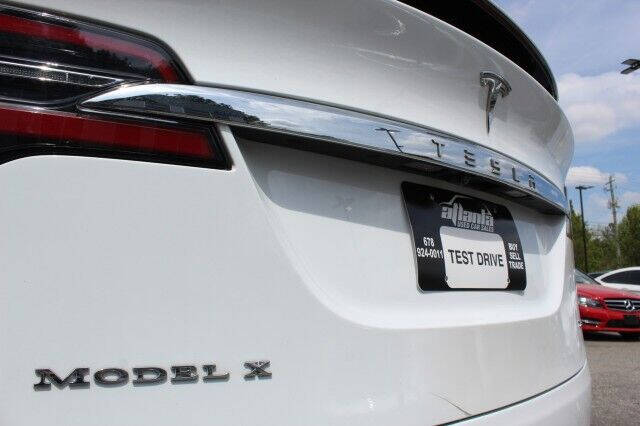 Solid White 2016 Tesla Model X 75D AWD 75D 4dr SUV 25