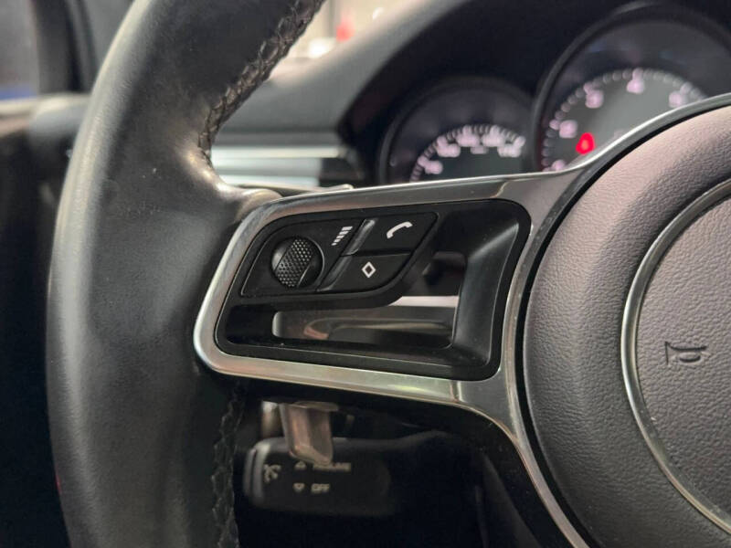 2016 Porsche Macan S