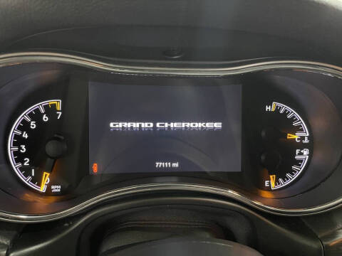 2019 Jeep Grand Cherokee Laredo