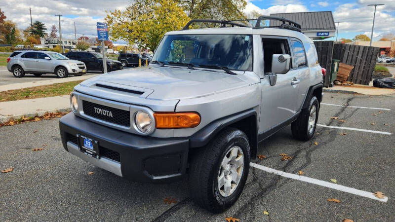 2007 Toyota FJ Cruiser Base's photo