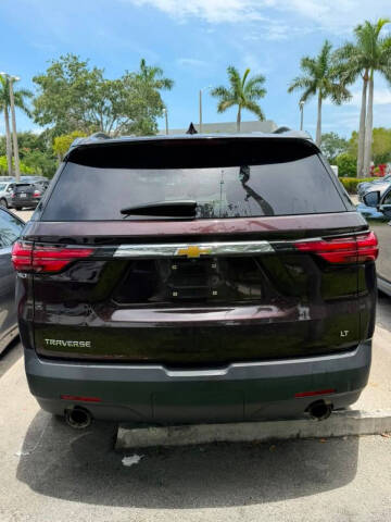 2023 Chevrolet Traverse LT Cloth