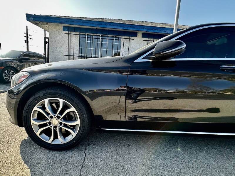 2016 Mercedes-Benz C-Class