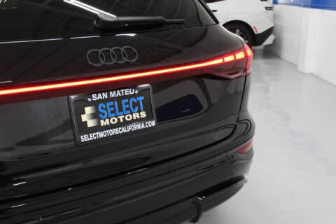 2025 Audi SQ6 e-tron quattro Premium Plus