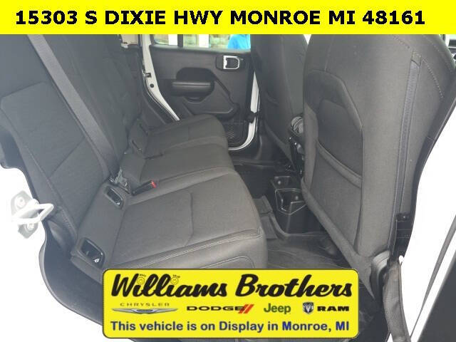 2023 Jeep Gladiator Sport