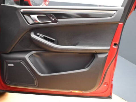 2018 Porsche Macan S