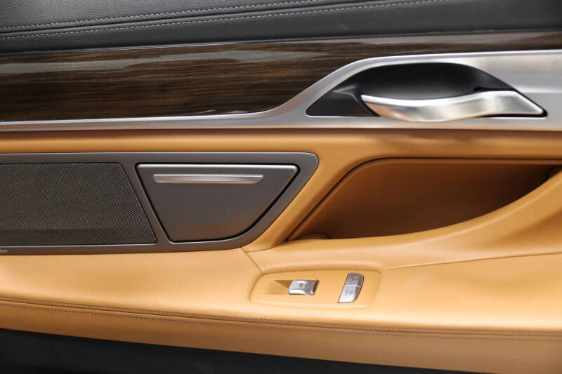 2016 BMW 7 Series 750i xDrive