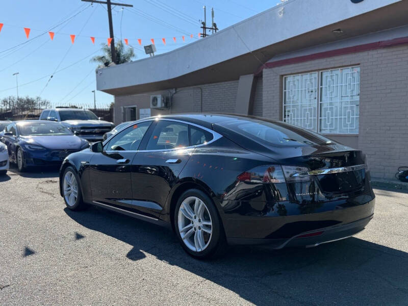 2016 Tesla Model S 70