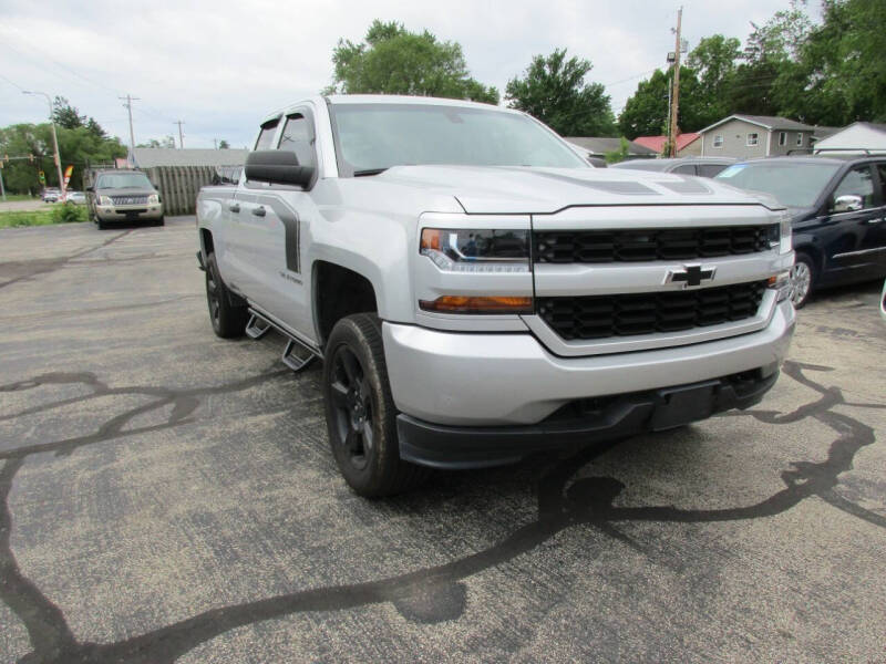 2017 Chevrolet Silverado 1500 Custom