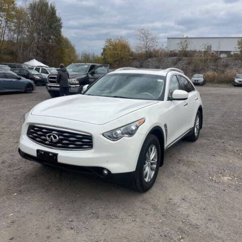 2009 INFINITI FX35 for sale at Green Light Auto in Bridgeton, NJ