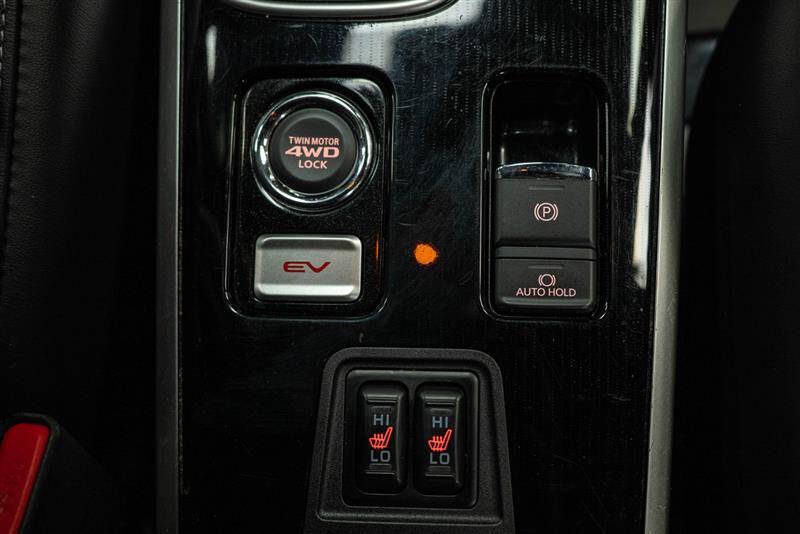 2020 Mitsubishi Outlander PHEV SEL