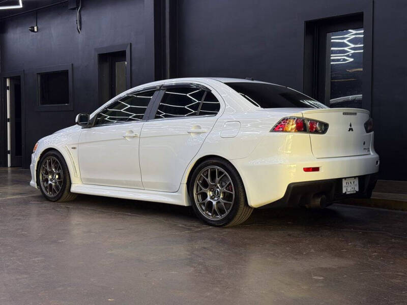 2011 Mitsubishi Lancer Evolution MR