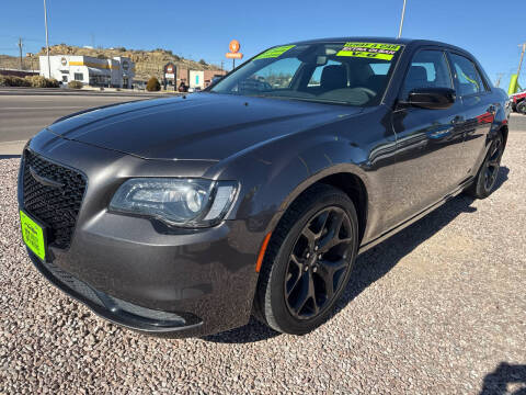 2023 Chrysler 300 Touring